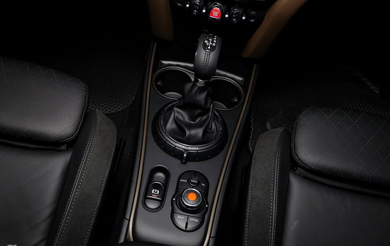 Mini Countryman 2018 giá từ 1,749 tỷ đồng tại Việt Nam
